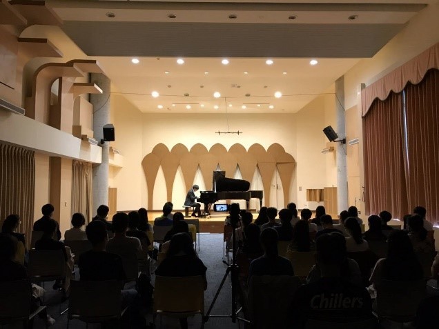 Ｂ-2（工作坊-音樂學院）：汪奕聞鋼琴音樂會暨大師班
