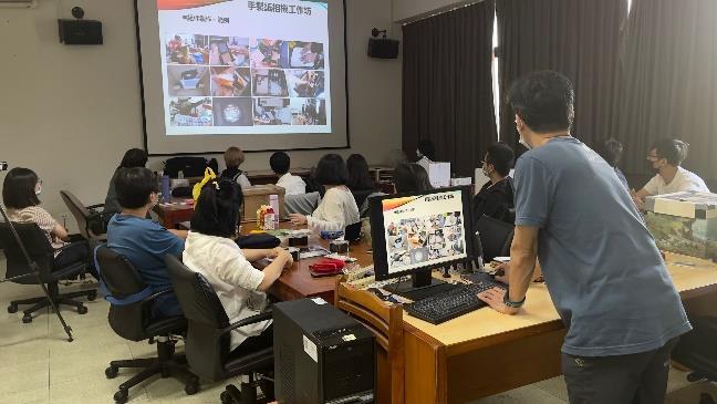 B-2（工作坊-音像學院）：紀錄所－「製造影像」工作坊系列：手製紙相機