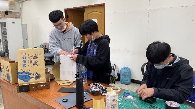 B-2 藝術工作坊與論壇-音像學院-「製造影像」2022工作坊系列2「手製紙相梘」