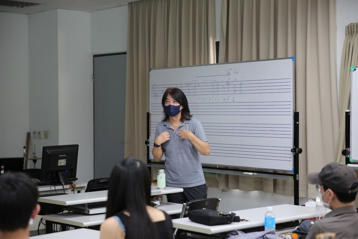 Ｂ-2（工作坊-音像學院）：應音系－做音樂可以活嗎？