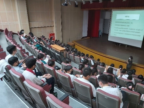 彰化大同國中及彰化成功高中兩校師生，十分感謝本系對音樂教育的深耕與推廣，藉由提供多元升學管道及大師班機會，使當地學生能夠與本系優異師資有所交流，並且為當地學生帶來實際上的能力提升，為當地學生開拓新視野。