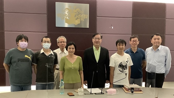 A-1 建置校務研究系統以精進教學品質-111年校務研究海報競賽