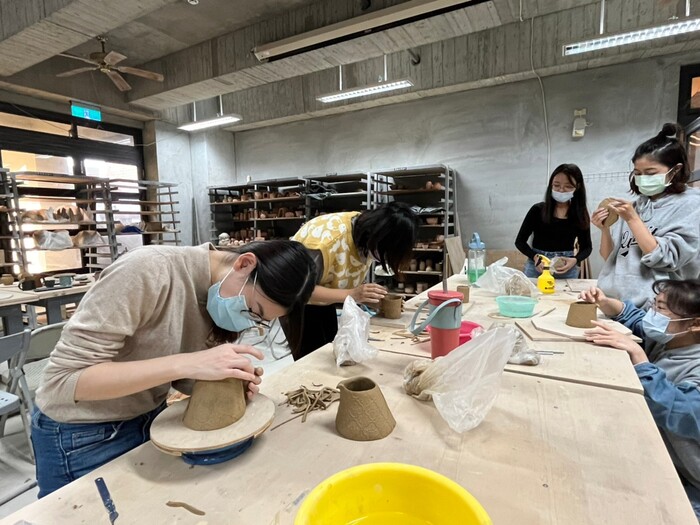 B-2（工作坊-視覺學院）：材質系－職人生活器皿設計與創作工作坊