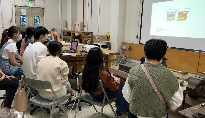 B-2（工作坊-視覺學院）：材質系－金工接力工作坊－寶石鑲嵌、冷接別針、展示燈光