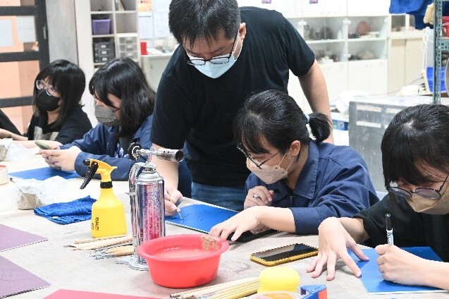B-2 藝術工作坊與論壇-視覺學院-一日大學生_南藝大新鮮人你來做做看