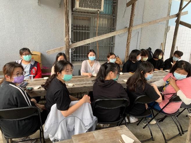 J：提升藝術影響力與文化價值創新(材創系：晴耕雨讀–社區與藝術聚落互訪計畫)
