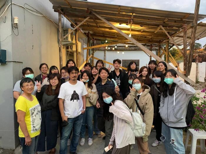 J：提升藝術影響力與文化價值創新(材創系：晴耕雨讀–社區與藝術聚落互訪計畫)