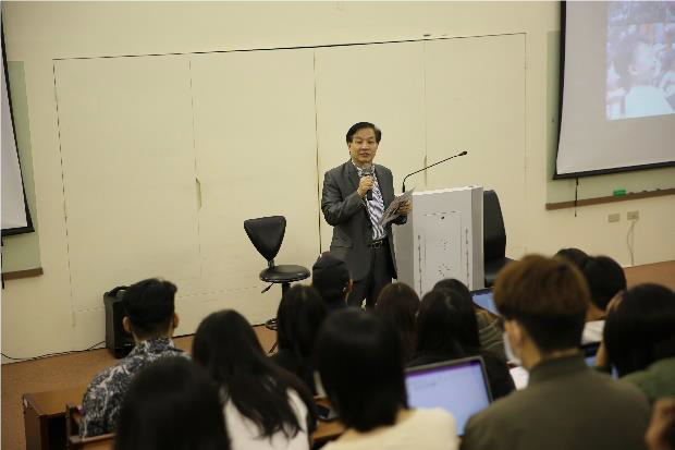 Ｂ-2（論壇-音像學院）：在未來的日子裡，綻放笑容