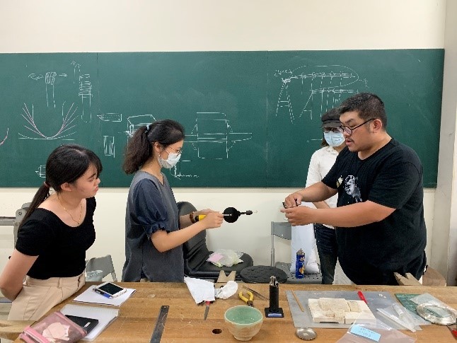 Ｂ-2（工作坊-視覺學院）：材質系－FILIGREE金銀細絲工作坊