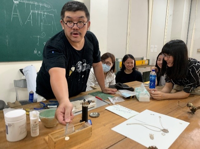 Ｂ-2（工作坊-視覺學院）：材質系－FILIGREE金銀細絲工作坊