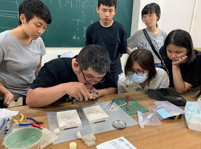 Ｂ-2（工作坊-視覺學院）：材質系－FILIGREE金銀細絲工作坊